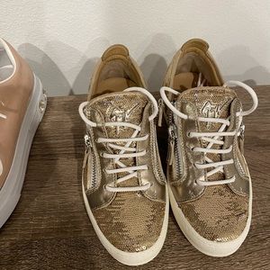 NWT Giuseppe Zanotti sequin glitter sneakers